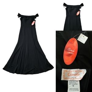 New Cindy USA Maxi Black elegant Beautiful Dress Sleeveless New with Tags Size M